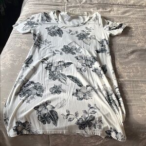 Floral Print T-Shirt Dress